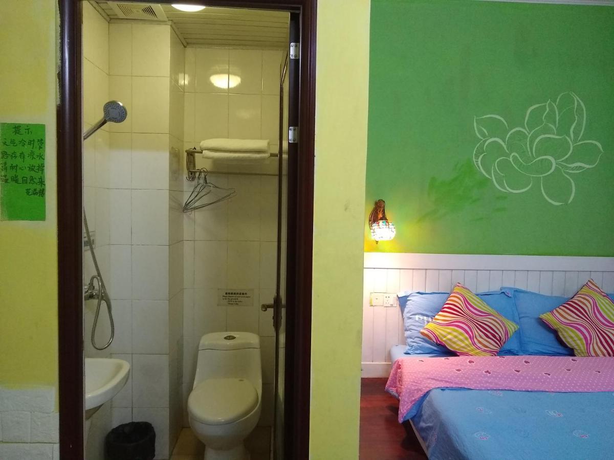 How Flower Hostel Yangshuo Exterior foto