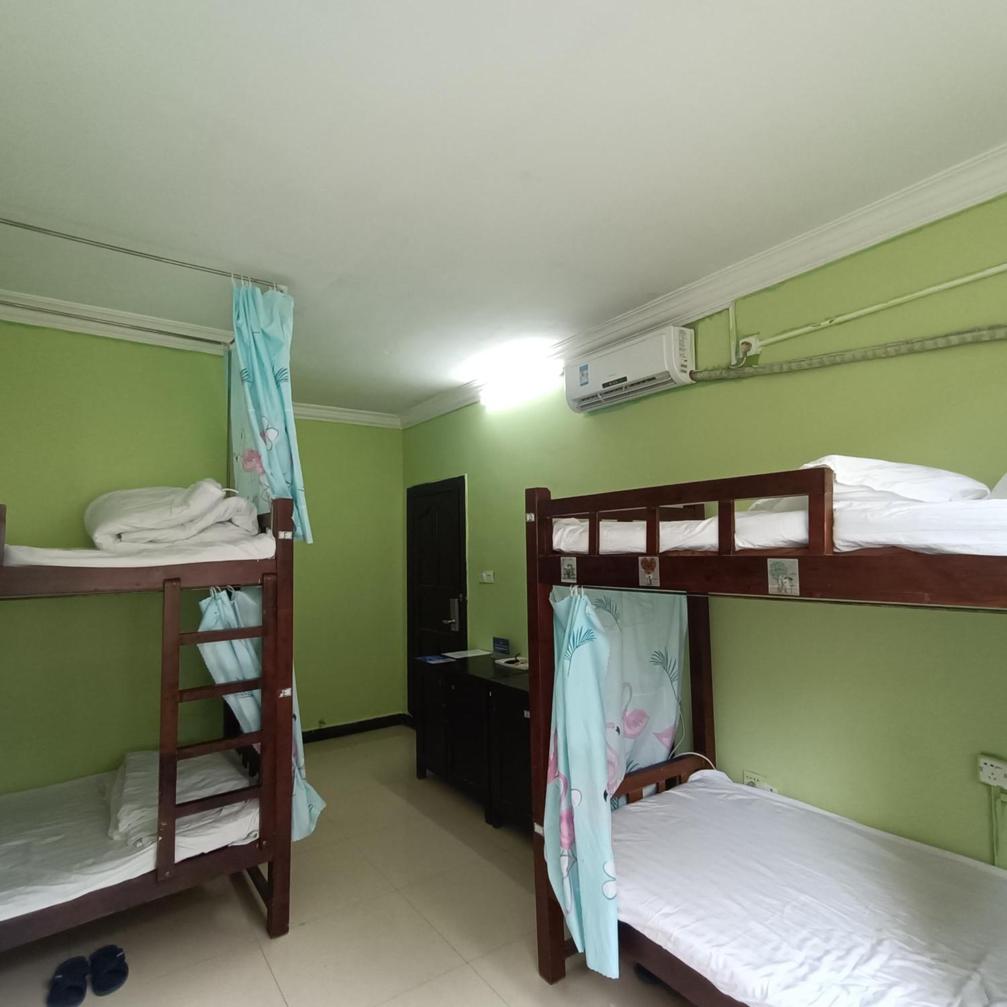 How Flower Hostel Yangshuo Exterior foto